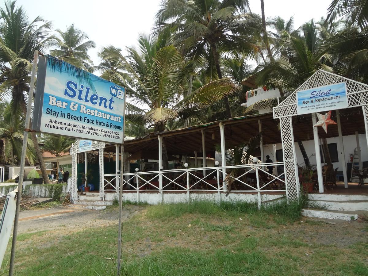 Silent Resort Mandrem Exterior photo